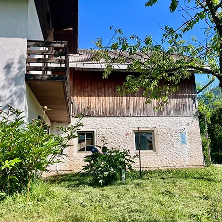 The Yugo House Vikendica Bohinj